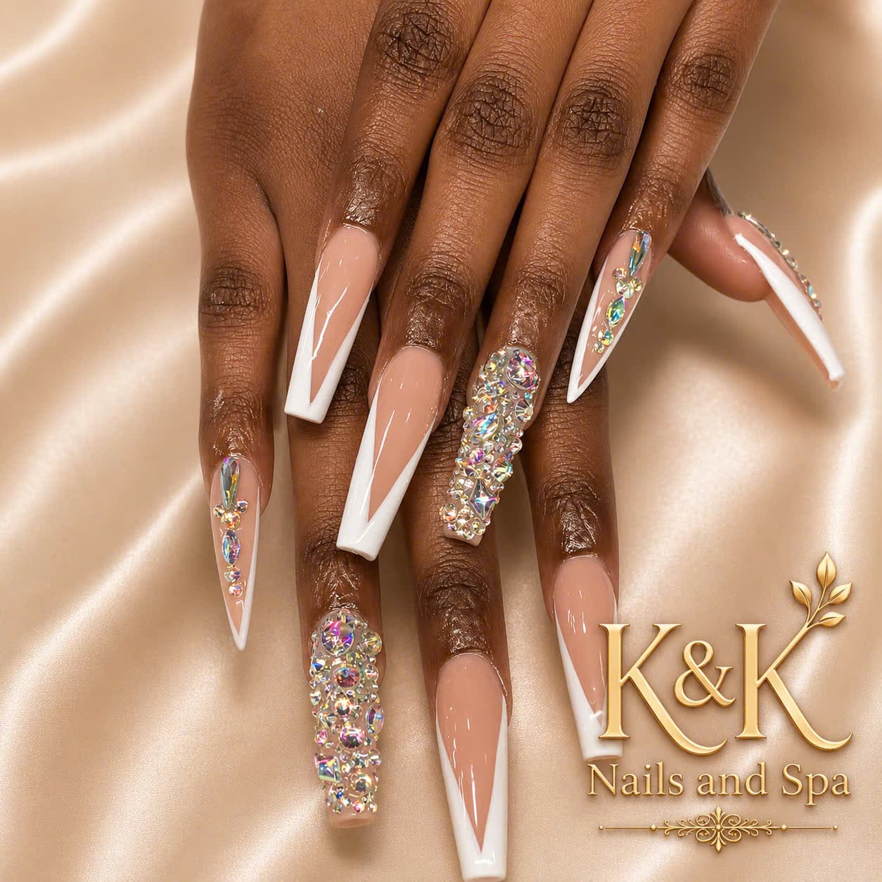 Custom nail set with detailed finish